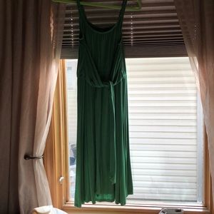 kelly green dress